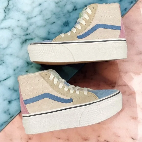 VANS Sk8-Hi Tapered Pig Suede/Sherpa Heiq PFC-FREE WATER REPELLENT Women Size 5 - Picture 8 of 10